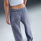 Nike Sportswear Club Fleece Women's Mid-Rise Wide-Leg Cosy Trousers