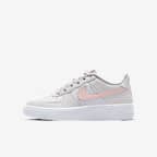 Nike Air Force 1 Older Kids' Shoes