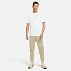 Nike Sportswear Premium Essentials 男款 T 恤
