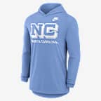 Playera de manga larga universitaria Nike Dri-FIT con gorro para hombre North Carolina Legacy - Azul claro