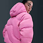 ナイキ スポーツウェア スウッシュ シリーズ ウィメンズ Therma-FIT オーバーサイズド ダウン パファー ジャケット