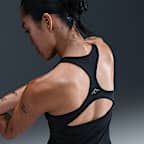 Nike Trail 女款中度支撐型襯墊運動內衣背心上衣