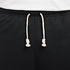 Nike Standard Issue Men's Dri-FIT 8" Basketball Shorts