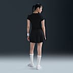 Haut de tennis à manches courtes Dri-FIT NikeCourt Advantage pour femme