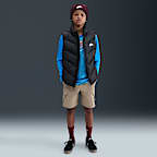 Nike Sportswear All Day Play Older Kids' Therma-FIT Loose-Fit Puffer Gilet
