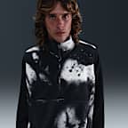 Nike ACG "Wolf Tree" Weste mit Print