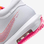 LeBron Witness 8 EP Basketball Shoes