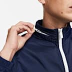 Nike Sportswear Club Herren-Trainingsanzug aus Webmaterial mit Futter