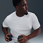 Playera versátil de manga corta Dri-FIT Seersucker para hombre Nike Primary