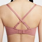 สปอร์ตบราผู้หญิงซัพพอร์ตระดับต่ำเสริมฟองน้ำดีไซน์ปรับเปลี่ยนได้ Nike Alate Minimalist