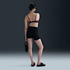 Dámská sportovní podprsenka Nike Alate Minimalist s lehkou oporou, vycpávkami a upravitelnými ramínky