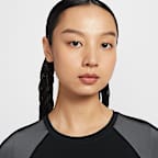 Nike Swift 女款 Dri-FIT 短袖跑步上衣