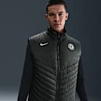 FC Chelsea Windrunner Nike Therma-FIT mittelschwere Fußball-Puffer-Weste (Herren)