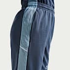 Nike Academy Big Kids' Dri-FIT Soccer Knit Shorts