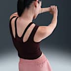 Nike One Fitted Women's Dri-FIT Cropped Tank Top