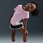 Shorts tempo para niños talla pequeña Nike Dri-FIT