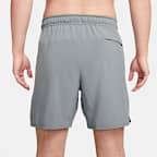 Nike Unlimited vielseitige Dri-FIT Herrenshorts ohne Futter (ca. 18 cm)