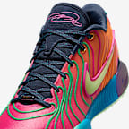 รองเท้าบาสเก็ตบอล LeBron XXI EP