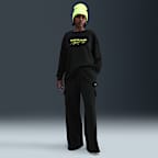 Nike Sportswear Women's Oversized Long-Sleeve T-Shirt