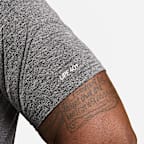 Playera de manga corta Dri-FIT UV para hombre (personas altas y tallas grandes) Nike Swim Hydroguard Essential