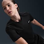 Nike Swift Dri-FIT hardlooptop met korte mouwen voor dames