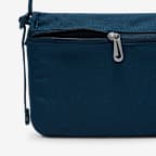 Nike Sportswear Futura 女款斜背包 (3 公升)