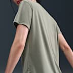 ナイキ Dri-FIT ワン ウィメンズ スタンダードフィット ショートスリーブ トップ