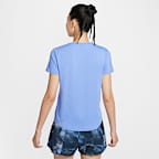 เสื้อแขนสั้นผู้หญิง Dri-FIT Nike One Classic