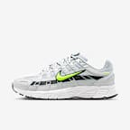 Grey Fog/Dark Smoke Grey/Summit White/Volt