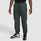 Nike Tech Men's Woven Taper Leg Pants