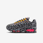 Smoke Grey/Black/University Gold/Metallic Silver