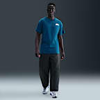 Nike Sportswear Grafikli Erkek Tişörtü