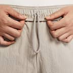 ナイキ スポーツウェア ウィメンズ ミッドライズ ルーズ ニーレングス ショートパンツ