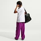 Nike Sportswear Older Kids' T-Shirt