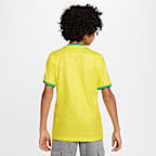 Brazil 2022/23 Stadium Home Older Kids' Nike Dri-FIT Football Shirt
