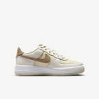Tenis para niños grandes Nike Air Force 1 LV8 5