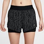Nike Swift Women's Dri-FIT Mid-Rise 2-in-1 Printed Running Shorts