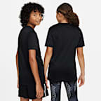 Nike Dri-FIT Legend Older Kids' Training T-Shirt