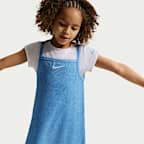 Conjunto de vestido de 2 piezas para niños talla pequeña Nike Move With Nature