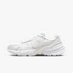 White/Summit White/White