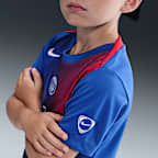 Paris Saint-Germain Academy Pro Third Younger Kids' Nike Dri-FIT Total 90 Football Pre-Match Short-Sleeve Top