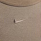 Nike Sportswear Chill Knit Women's Tight Short-Sleeve Cropped Mini-Rib Top