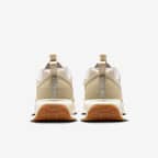 ナイキ エア マックス INTRLK ライト ウィメンズシューズ