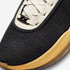 LeBron 20 UN EP 籃球鞋