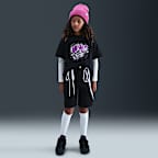 Nike Sportswear Big Kids' (Girls') T-Shirt