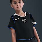 Chelsea F.C. 2025/26 Stadium Third Younger Kids' Nike Dri-FIT Total 90 Football 3-Piece Kit