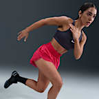 Shorts Dri-FIT holgados de 8 cm con forro de ropa interior para mujer Nike One