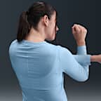 Playera de tenis de capa intermedia Dri-FIT para mujer NikeCourt Advantage