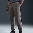 Nike Sportswear Club Men's Washed Cuffed Fleece Pants