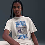 Playera de ajuste holgado Nike Sportswear para mujer